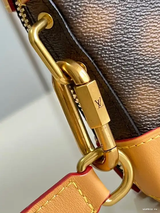 WIS LOUIS SOFT VUITTON TRUNK 0704